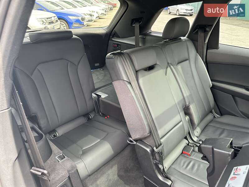 Внедорожник / Кроссовер Audi Q7 2020 в Киеве