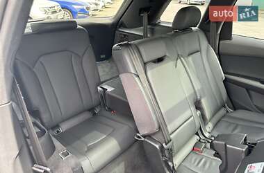 Внедорожник / Кроссовер Audi Q7 2020 в 
