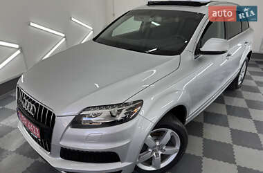 Позашляховик / Кросовер Audi Q7 2013 в 