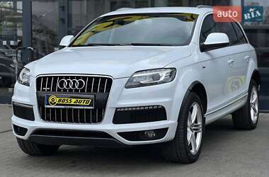 Внедорожник / Кроссовер Audi Q7 2014 в 