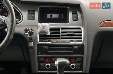 Внедорожник / Кроссовер Audi Q7 2014 в 