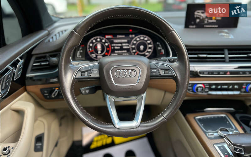 Внедорожник / Кроссовер Audi Q7 2016 в Львове