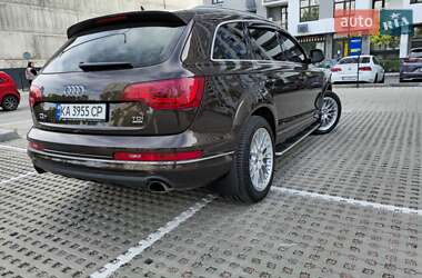 Внедорожник / Кроссовер Audi Q7 2013 в 