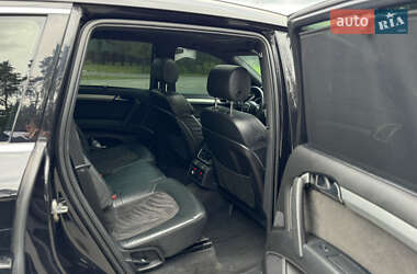 Внедорожник / Кроссовер Audi Q7 2010 в 