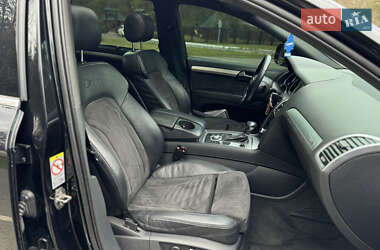 Внедорожник / Кроссовер Audi Q7 2010 в 