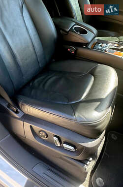 Внедорожник / Кроссовер Audi Q7 2013 в 