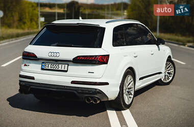 Внедорожник / Кроссовер Audi Q7 2020 в 