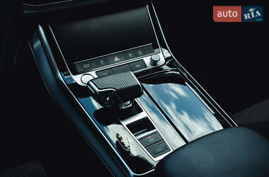 Внедорожник / Кроссовер Audi Q7 2020 в 