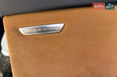 Позашляховик / Кросовер Audi Q7 2018 в 