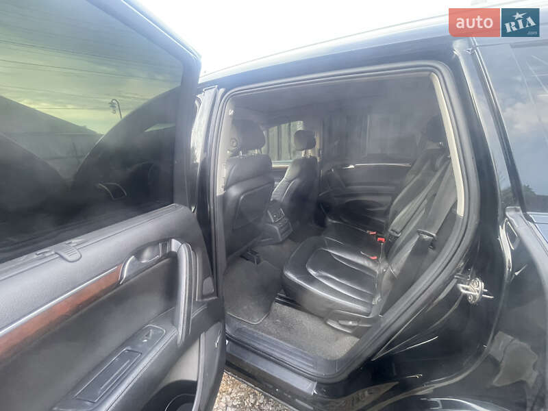 Внедорожник / Кроссовер Audi Q7 2006 в Прилуках