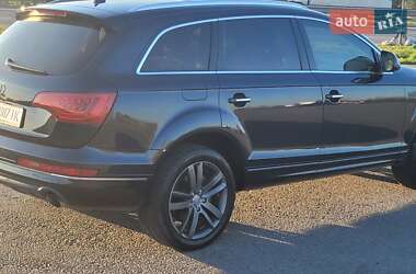 Внедорожник / Кроссовер Audi Q7 2012 в 