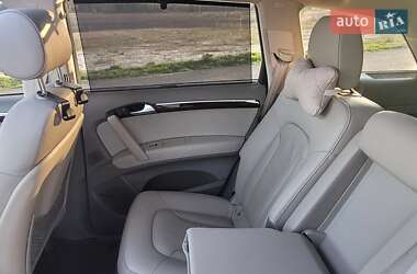 Внедорожник / Кроссовер Audi Q7 2012 в 