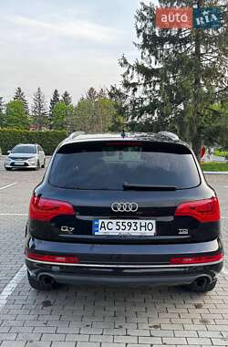 Внедорожник / Кроссовер Audi Q7 2010 в 