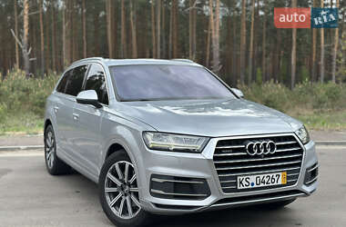 Внедорожник / Кроссовер Audi Q7 2016 в Сарнах