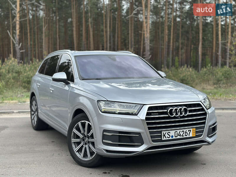 Audi Q7 2016