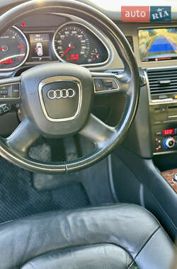 Позашляховик / Кросовер Audi Q7 2010 в 