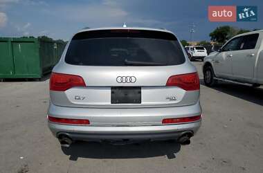 Внедорожник / Кроссовер Audi Q7 2015 в 