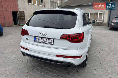 Позашляховик / Кросовер Audi Q7 2013 в 