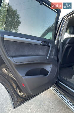 Внедорожник / Кроссовер Audi Q7 2009 в 