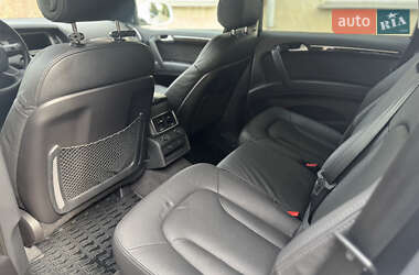 Внедорожник / Кроссовер Audi Q7 2014 в 