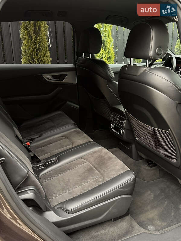 Внедорожник / Кроссовер Audi Q7 2015 в Тернополе фото 34 Внедорожник / Кроссовер Audi Q7 2015 в Тернополе