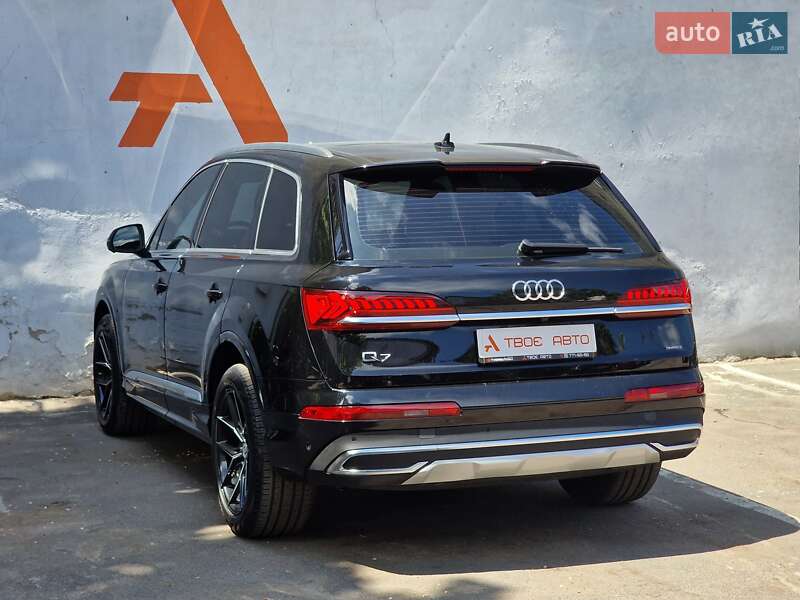 Внедорожник / Кроссовер Audi Q7 2021 в Одессе