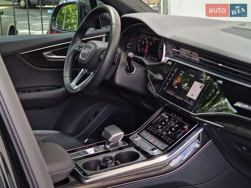 Внедорожник / Кроссовер Audi Q7 2021 в Одессе