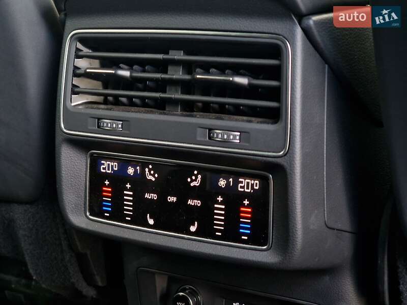 Внедорожник / Кроссовер Audi Q7 2021 в Одессе