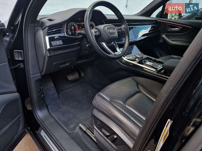Внедорожник / Кроссовер Audi Q7 2021 в Одессе