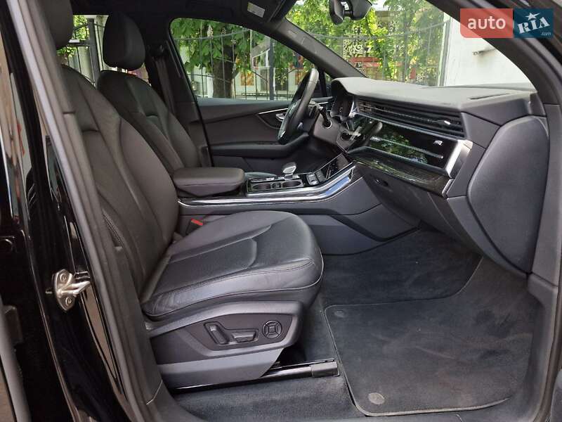 Внедорожник / Кроссовер Audi Q7 2021 в Одессе