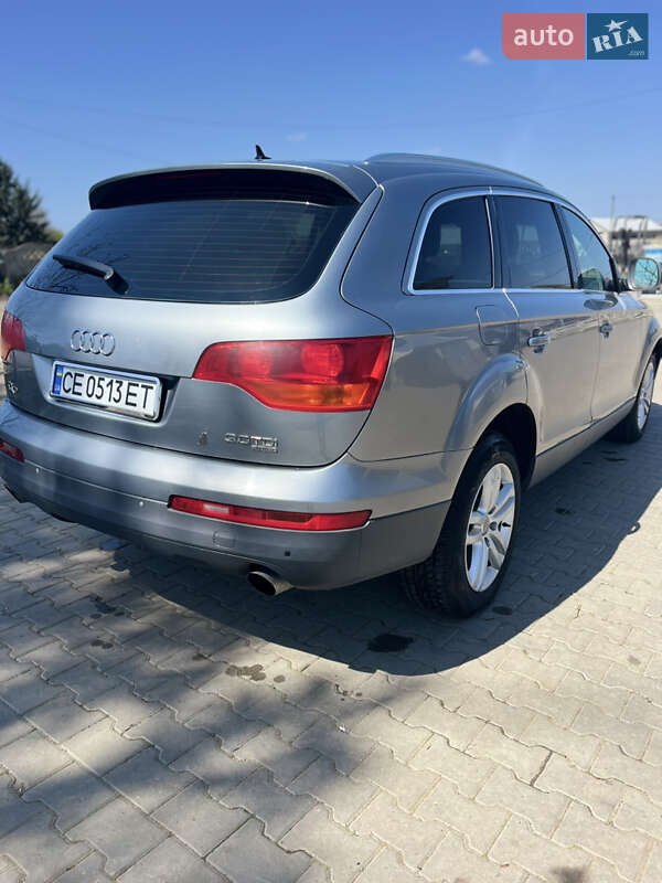 Внедорожник / Кроссовер Audi Q7 2007 в Кицмани