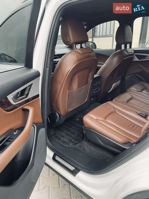 Внедорожник / Кроссовер Audi Q7 2018 в Виннице