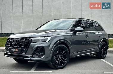 Внедорожник / Кроссовер Audi Q7 2025 в Киеве