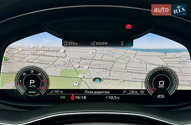 Позашляховик / Кросовер Audi Q7 2025 в 