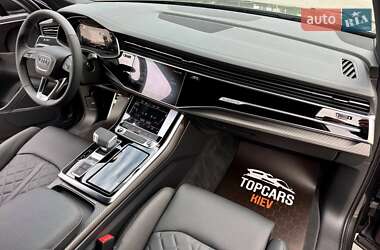 Позашляховик / Кросовер Audi Q7 2025 в 
