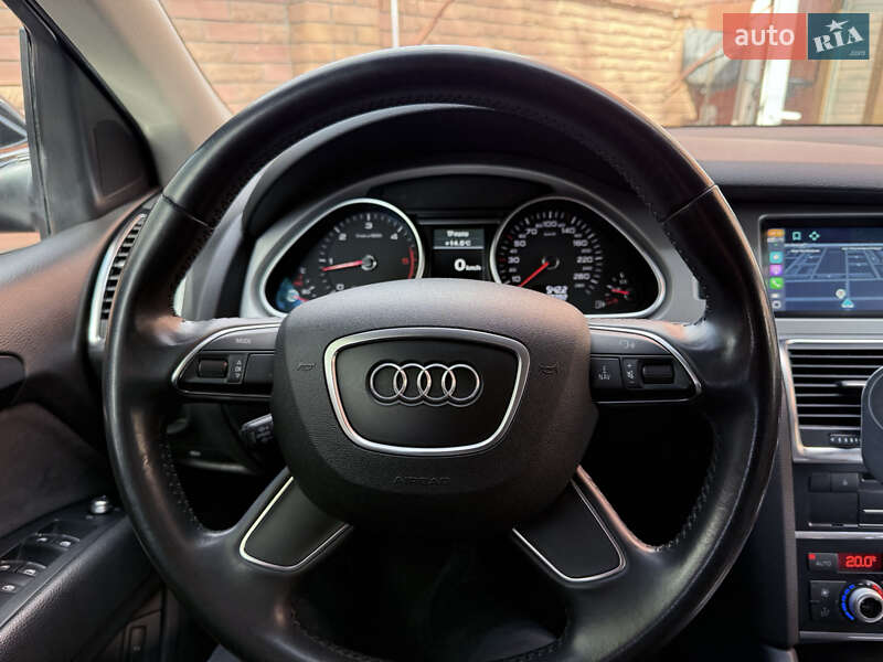 Позашляховик / Кросовер Audi Q7 2014 в Кременчуці