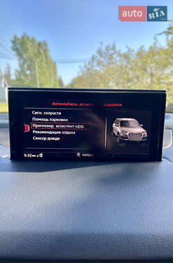 Внедорожник / Кроссовер Audi Q7 2015 в 