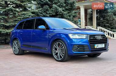 Позашляховик / Кросовер Audi Q7 2016 в 