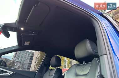 Позашляховик / Кросовер Audi Q7 2016 в 