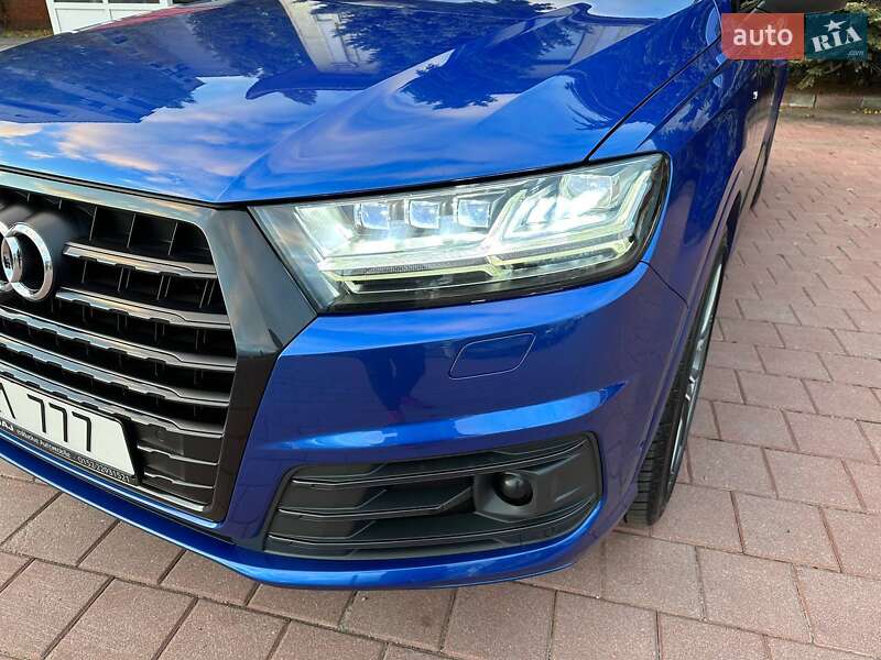 Внедорожник / Кроссовер Audi Q7 2016 в Харькове