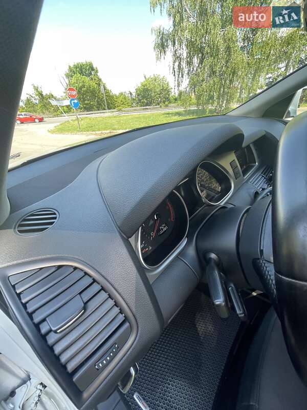 Позашляховик / Кросовер Audi Q7 2014 в Одесі