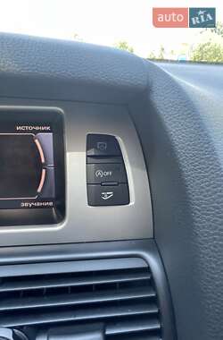 Внедорожник / Кроссовер Audi Q7 2014 в 