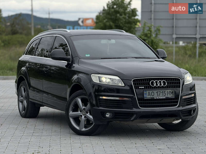 Внедорожник / Кроссовер Audi Q7 2006 в 