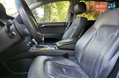 Внедорожник / Кроссовер Audi Q7 2013 в 