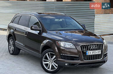 Внедорожник / Кроссовер Audi Q7 2011 в 