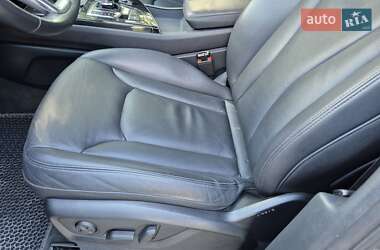 Внедорожник / Кроссовер Audi Q7 2017 в 