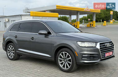 Внедорожник / Кроссовер Audi Q7 2018 в Горохове