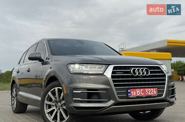 Внедорожник / Кроссовер Audi Q7 2018 в 
