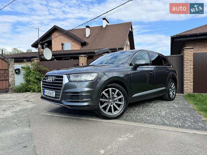 Позашляховик / Кросовер Audi Q7 2018 в Києві фото 3 Позашляховик / Кросовер Audi Q7 2018 в Києві