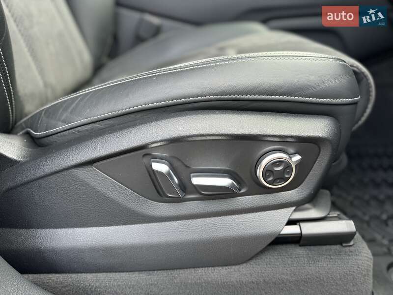 Позашляховик / Кросовер Audi Q7 2018 в Києві фото 56 Позашляховик / Кросовер Audi Q7 2018 в Києві